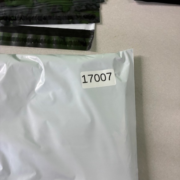 NWT The Normal Brand Cole Terry Shorts Mens Medium Heathered Gray Sweat Shorts - Picture 4 of 4